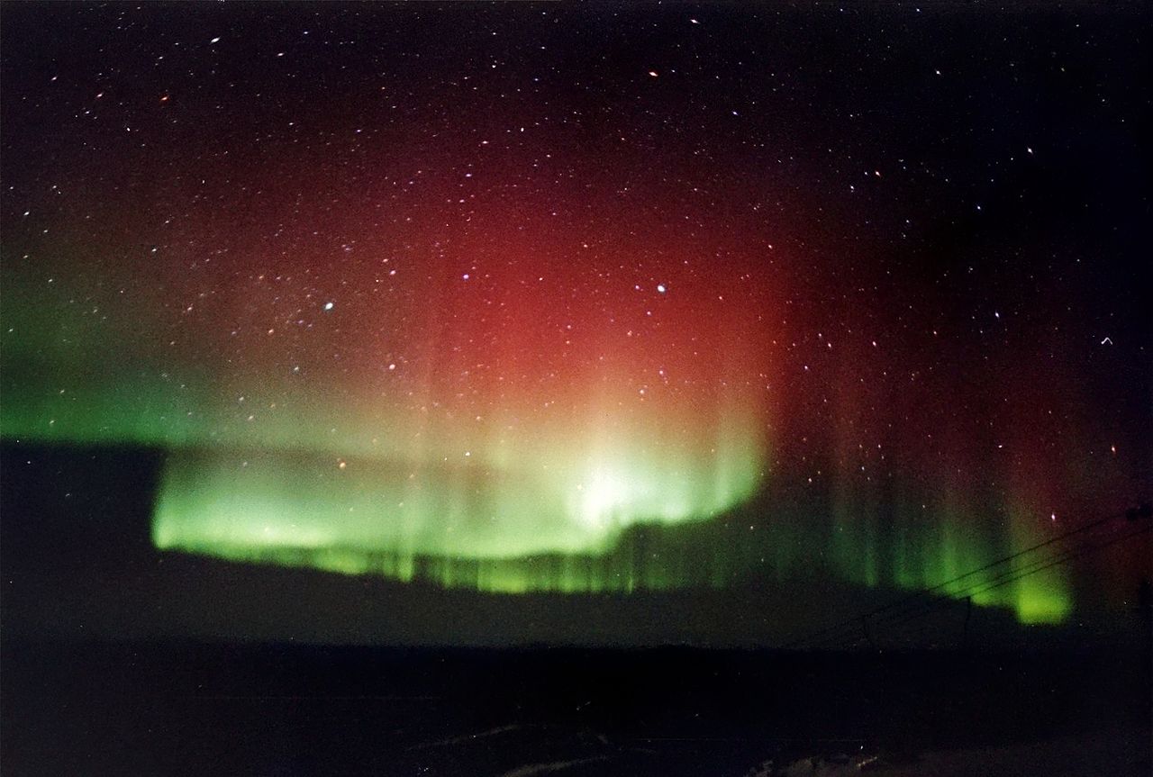 Tales of the Aurora 7 Red_and_green_aurora