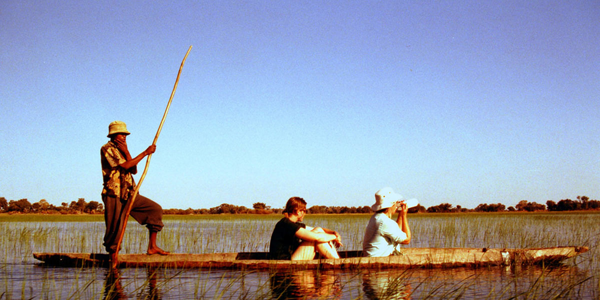 The Best Safari Spots in Africa 7 canoe safari in Okavano