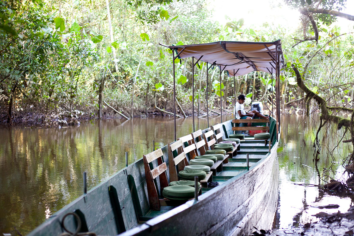 Indigenous Tribes of the Amazon 3 Volunteer in the Amazon rainforest with indigenous tribes
