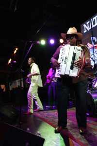 The LA Times Loves Our Cajun Tours! Swamps, Plantations and More! 3 Cajun Tour Zydeco