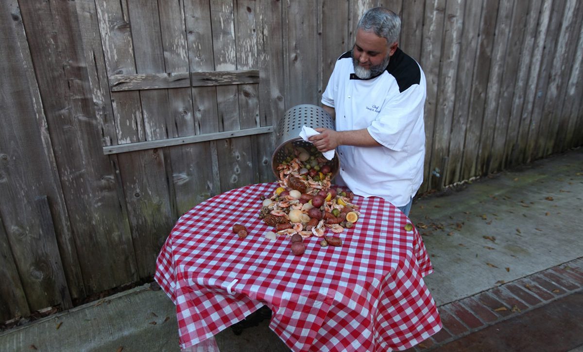 Using Cultural Exchange to Build Authentic Tour Experiences 5 Cajun Cooking Shrimp Crawfish Boil Louisiana Ecotour