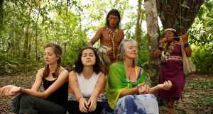 ECUADOR: GALAPAGOS, ANDES, & AMAZON ADVENTURES 4 Experiencing a unique ceremony with the Kichwa Anangu Community 1