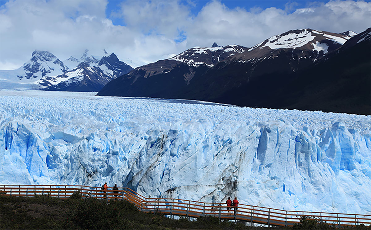 5 Reasons You Should Visit Patagonia & Mendoza With Us 4 patagonia trip perito moreno glacier image