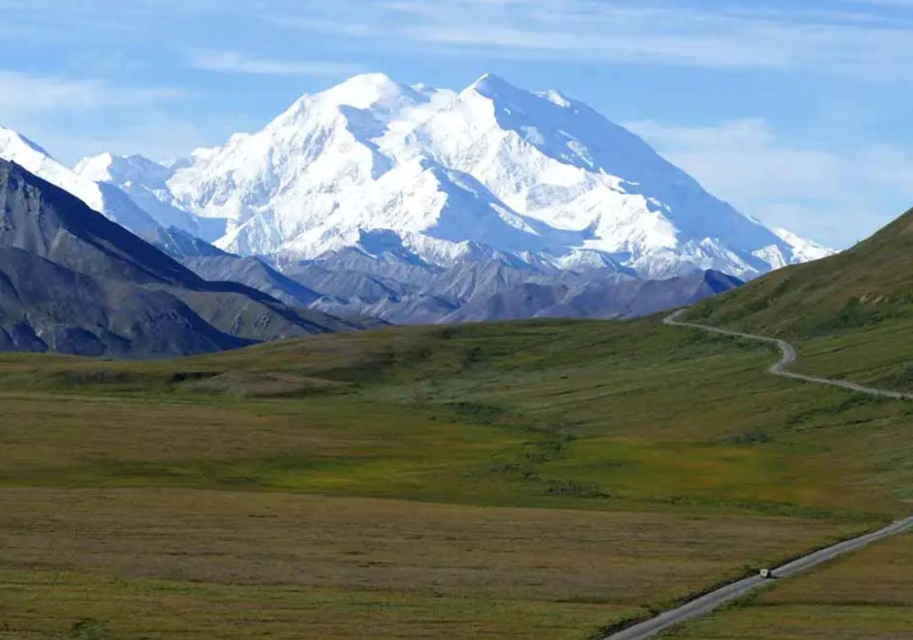 Bucket List Tours to the Best Destinations in the World 1 alaska denali adventure tour
